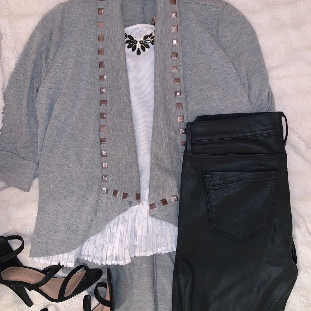 Heather grey cardigan ~ Francesca’s Collections